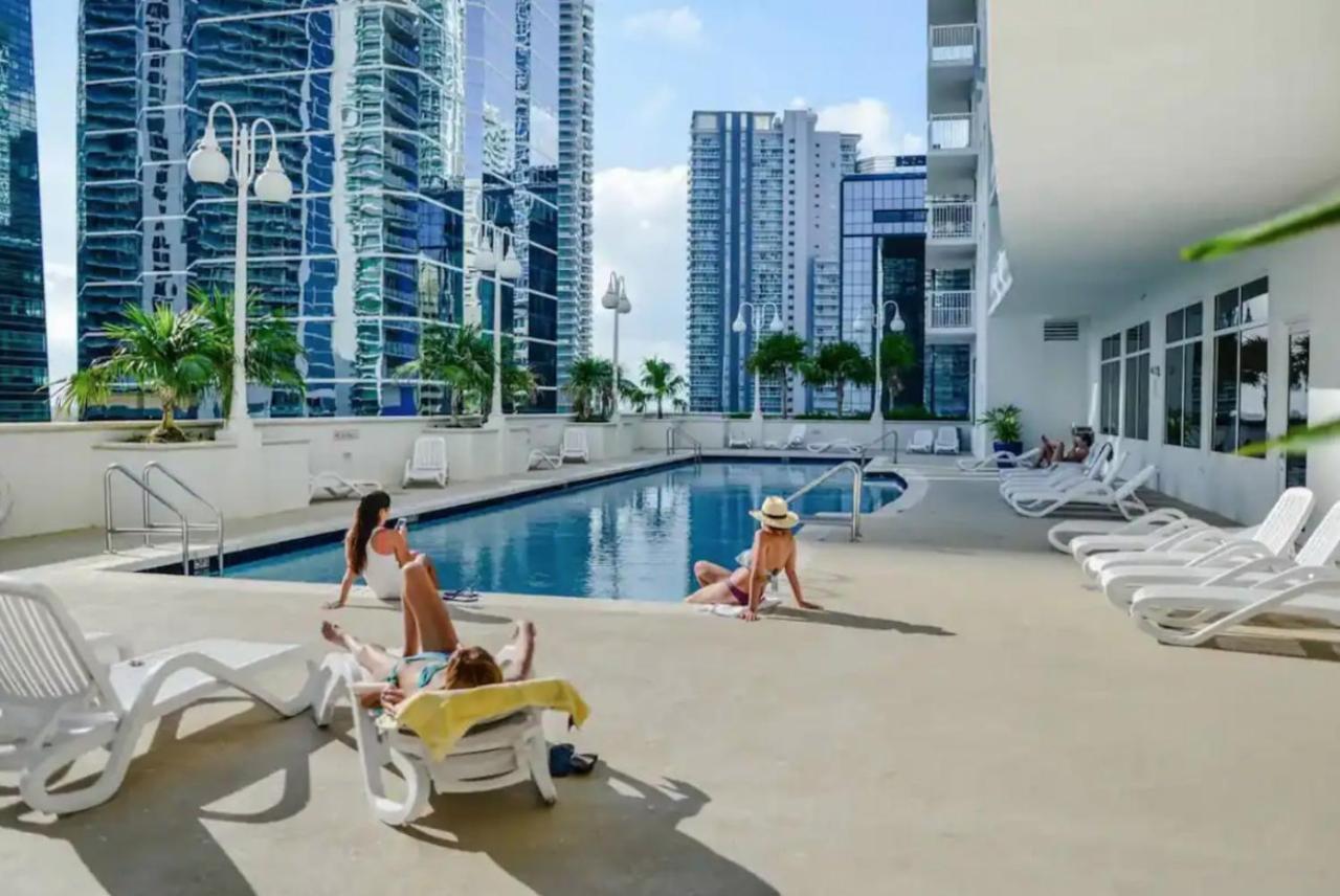 Modern 1 Bed In The Heart Of Brickell With Free Parking Διαμέρισμα Μαϊάμι Εξωτερικό φωτογραφία