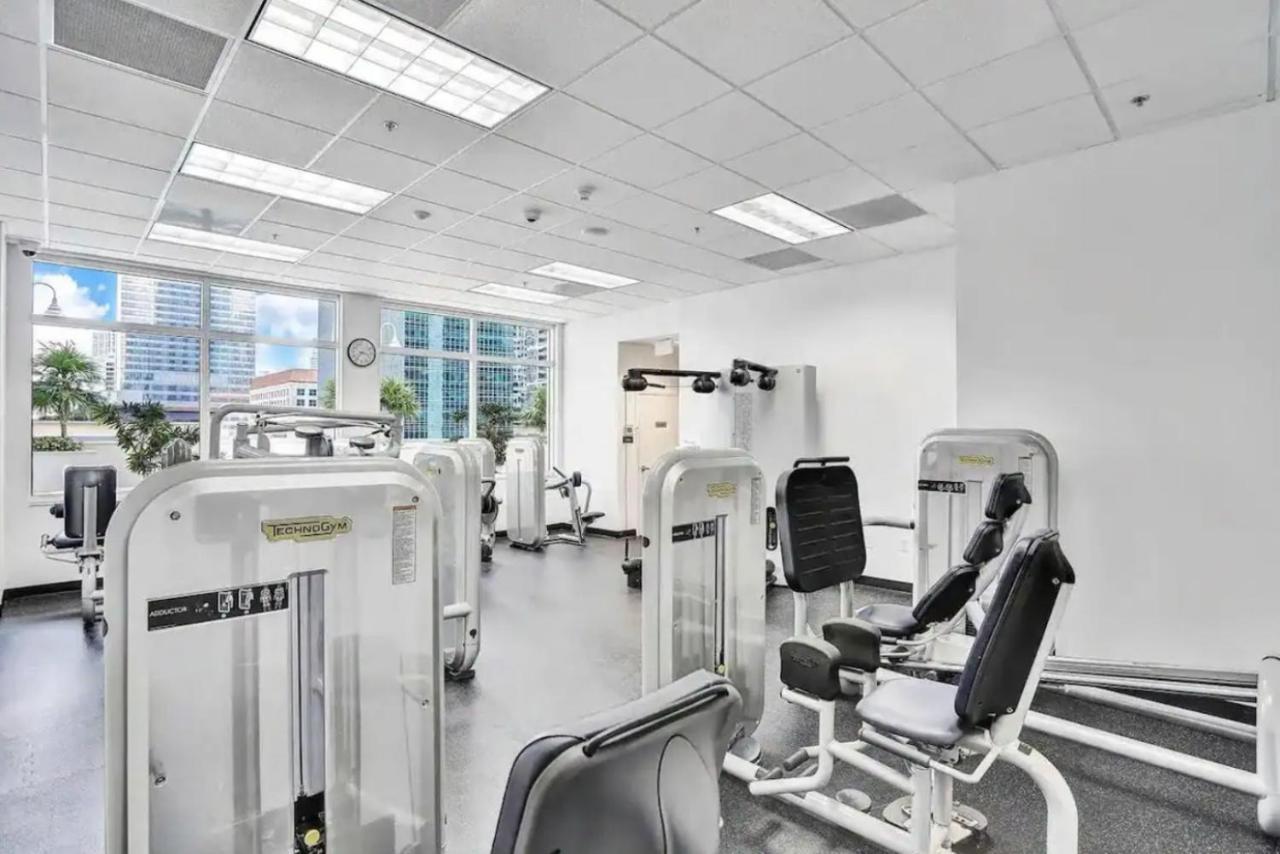 Modern 1 Bed In The Heart Of Brickell With Free Parking Διαμέρισμα Μαϊάμι Εξωτερικό φωτογραφία