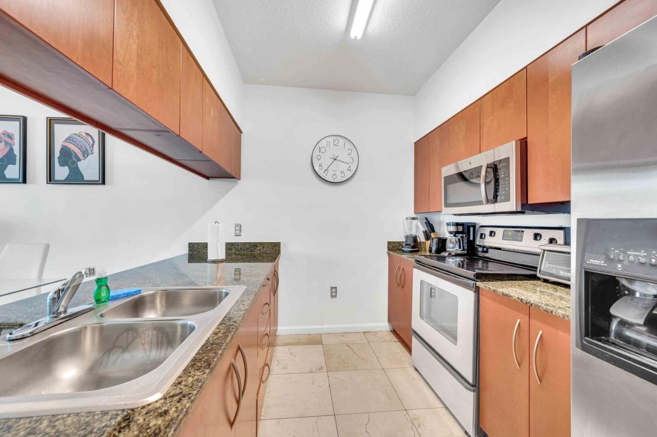 Modern 1 Bed In The Heart Of Brickell With Free Parking Διαμέρισμα Μαϊάμι Εξωτερικό φωτογραφία