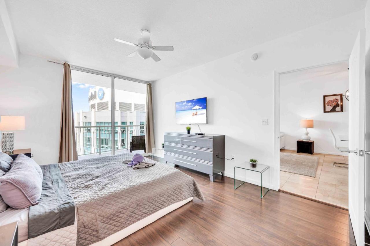 Modern 1 Bed In The Heart Of Brickell With Free Parking Διαμέρισμα Μαϊάμι Εξωτερικό φωτογραφία